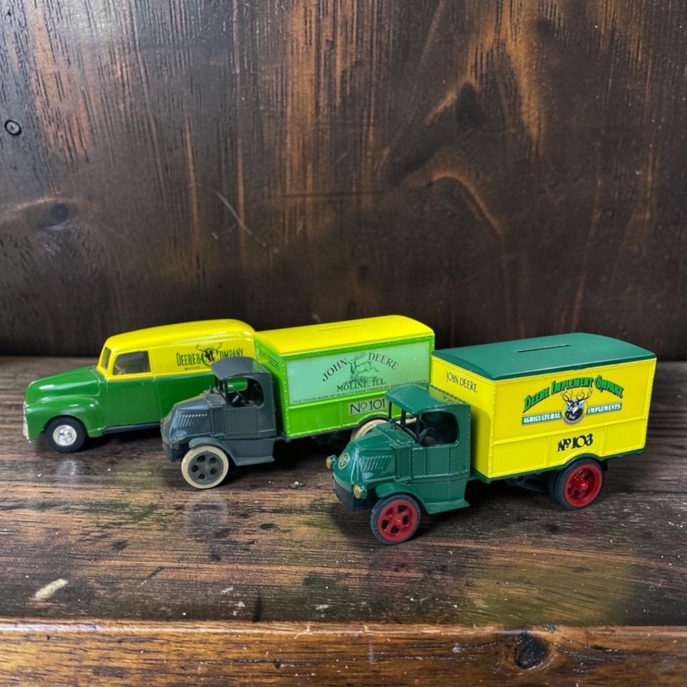 John Deere Ertl Truck Banks Set of 3 Diecast Coin Banks with Keys Vintage READ